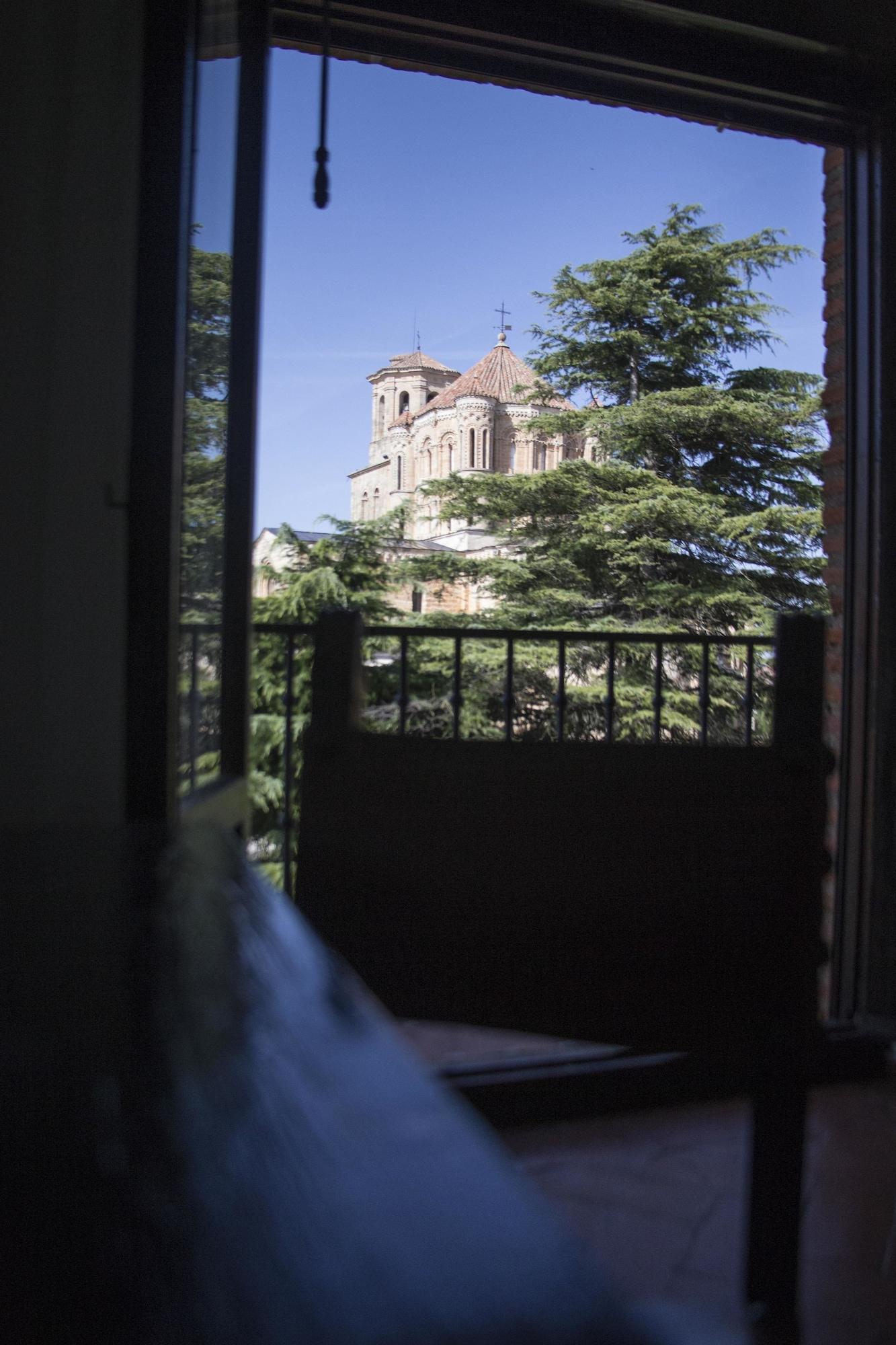 Hospedium Hotel Juan II トロ エクステリア 写真